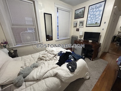 Fenway/kenmore Apartment for rent 3 Bedrooms 1 Bath Boston - $3,800 50% Fee