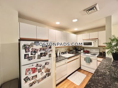 Fenway/kenmore Apartment for rent 1 Bedroom 1 Bath Boston - $3,200