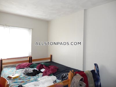 Allston 3 Beds 2 Baths Allston Boston - $4,300 No Fee
