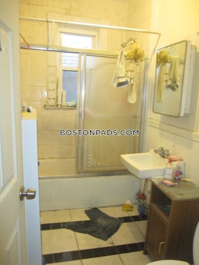 Allston/brighton Border 3 Beds 1 Bath Boston - $4,000