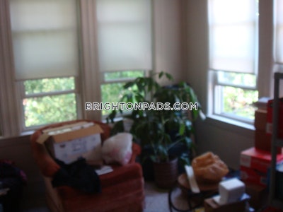 Brighton 4 Beds 2 Baths Boston - $8,000
