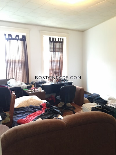 Fenway/kenmore Apartment for rent 1 Bedroom 1 Bath Boston - $3,300 No Fee