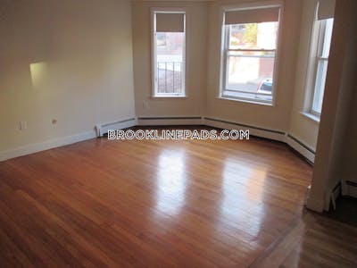 Brookline Apartment for rent 2 Bedrooms 1 Bath  Beaconsfield - $3,495 No Fee