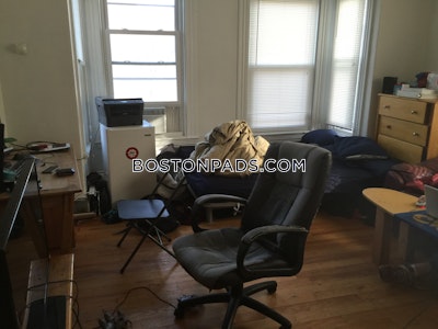 Cambridge 4 Beds 1 Bath  Central Square/cambridgeport - $6,400