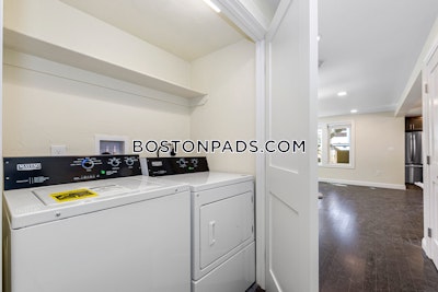 Medford 5 Bed 5.5 Bath MEDFORD  Tufts - $6,995