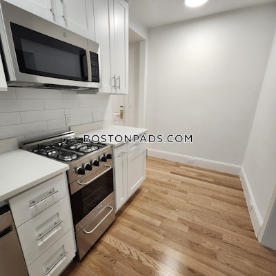 Back Bay 2 Beds Back Bay Boston - $4,200