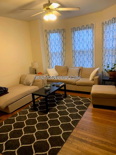 Brookline 4 Beds 2 Baths  Boston University - $5,900