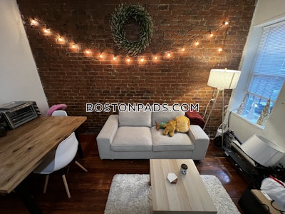 Mission Hill 2 Beds 1 Bath Boston - $2,495 No Fee