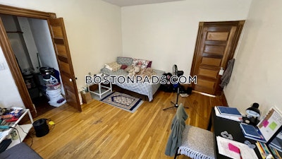Mission Hill 5 Beds 2 Baths Boston - $6,450
