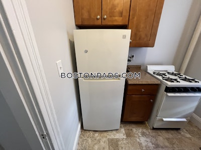 Allston/brighton Border Studio 1 Bath Boston - $2,000