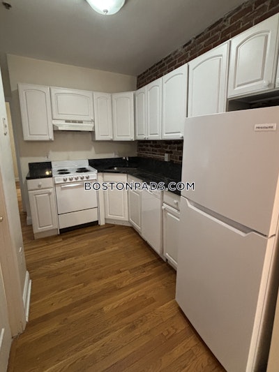 North End 2 Beds 1 Bath Boston - $3,695 50% Fee