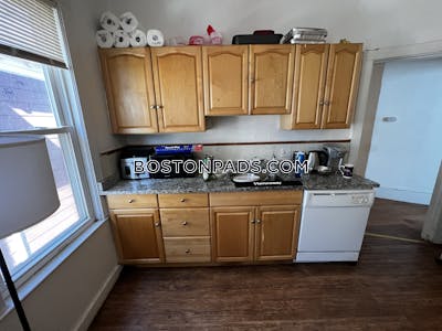 Mission Hill 5 Beds 2 Baths Boston - $6,200 No Fee