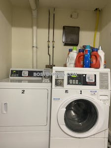 Cambridge 2 Bed 1 Bath CAMBRIDGE  Alewife - $2,750