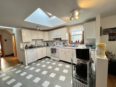 Brighton 3 Bed 1 Bath BOSTON Boston - $3,400