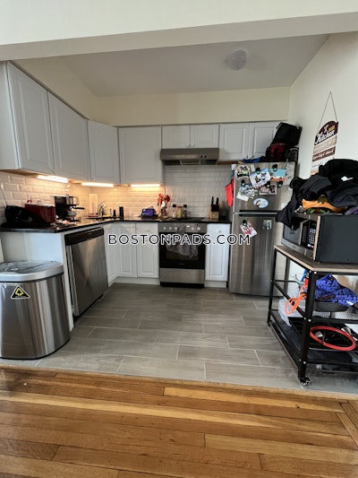 Brighton 2 Beds 1 Bath Boston - $3,050