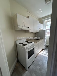 Brookline 2 Beds 1 Bath  Washington Square - $2,750