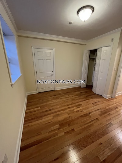 Cambridge 3 Bed 1.5 Bath CAMBRIDGE  Harvard Square - $5,330 No Fee