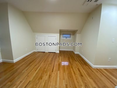 Brookline 4 Bed 2 Bath BROOKLINE- COOLIDGE CORNER $5,900 Coolidge Corner - $5,900