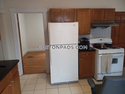 Fort Hill 2 Bed, 1 Bath Unit Boston - $3,250
