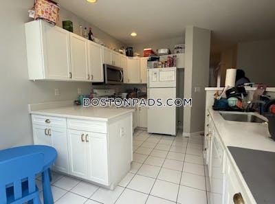 Quincy 3 Beds 2.5 Baths  South Quincy - $3,800