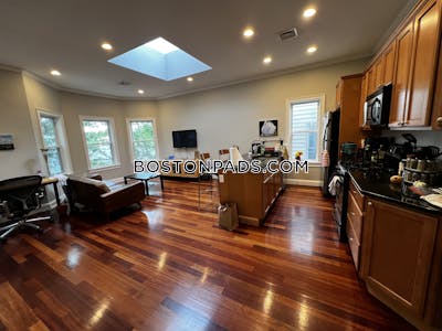 Cambridge 2 Bed 1.5 Bath CAMBRIDGE  Kendall Square - $3,700