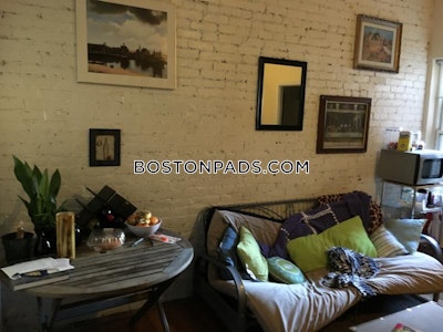 Mission Hill 1 Bed 1 Bath Boston - $2,195 No Fee