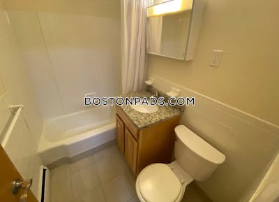 Brookline 2 Bed 1 Bath BROOKLINE- COOLIDGE CORNER $3,600  Coolidge Corner - $3,500 No Fee