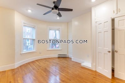 Jamaica Plain 3 Bed 1 Bath BOSTON Boston - $5,490 50% Fee
