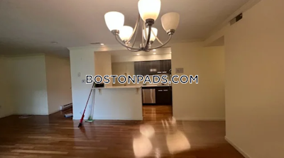 Newton 0 Bed 1 Bath BROOKLINE  Chestnut Hill - $2,600