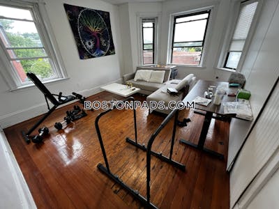 Roxbury 4 Bed 1 Bath BOSTON Boston - $4,800 No Fee