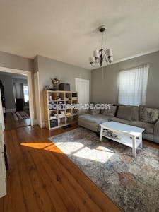 Somerville Amazing 2BD/1BA Somerville  East Somerville - $2,500 No Fee
