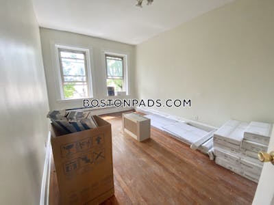 Allston 1 Bed 1 Bath BOSTON Boston - $2,100 No Fee