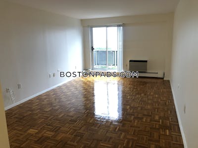 Brookline 2 Bed 1.5 Bath BROOKLINE- BOSTON UNIVERSITY $3,800  Boston University - $4,100 No Fee