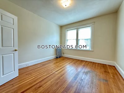 Allston 1 Bed 1 Bath Boston - $2,200 No Fee