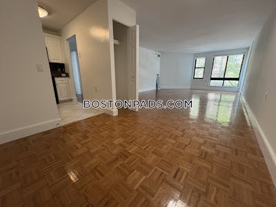 Back Bay 1 Bed 1 Bath Boston - $4,650 No Fee