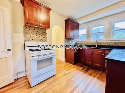 Brighton Studio 1 Bath Boston - $7,300 No Fee