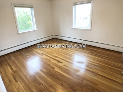 Jamaica Plain 2 Bed 1 Bath BOSTON Boston - $3,400 No Fee