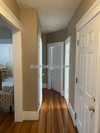 Somerville 3 Bed 1 Bath SOMERVILLE  Tufts - $3,300