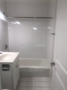 Quincy 1 Bed 1 Bath QUINCY  North Quincy - $2,432 75% Fee