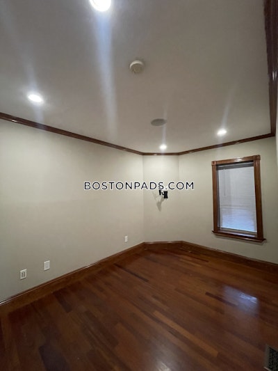 Brookline 4 Bed 2 Bath BROOKLINE  Cleveland Circle - $4,750 No Fee