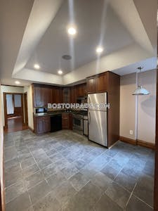 Brookline 4 Beds 2 Baths  Cleveland Circle - $4,750 No Fee