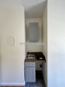 Jamaica Plain Studio 1 Bath Boston - $1,750 No Fee