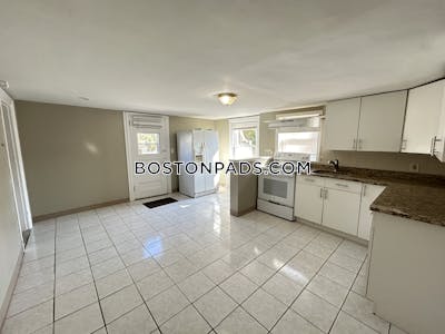 Newton 2 Bed 1 Bath NEWTON  Newton Corner - $2,450
