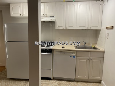 Brighton 2 Beds 1 Bath Boston - $2,100