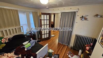 Brighton 3 Beds 1 Bath Boston - $5,600