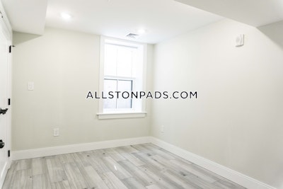 Allston 3 Bed 2.5 Bath BOSTON Boston - $5,425 No Fee