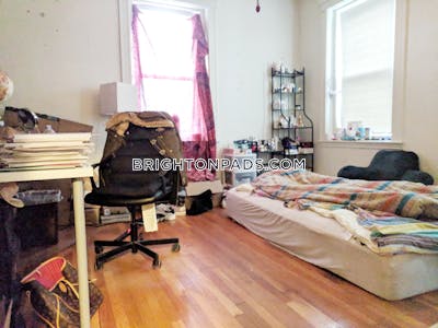 Allston/brighton Border Apartment for rent 2 Bedrooms 1 Bath Boston - $2,700 No Fee