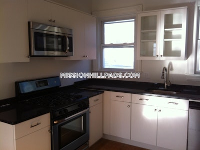 Roxbury 3 Beds 1 Bath Boston - $2,900