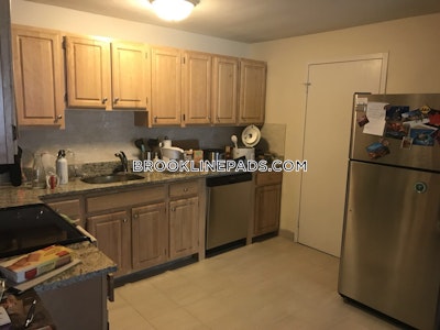 Brookline 2 Bed 1 Bath BROOKLINE- COOLIDGE CORNER $3,500  Coolidge Corner - $3,600 No Fee