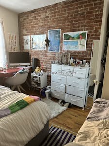 Mission Hill 3 Beds 1 Bath Boston - $4,000